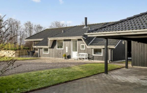 4 Bedroom Nice Home In Otterup, Otterup